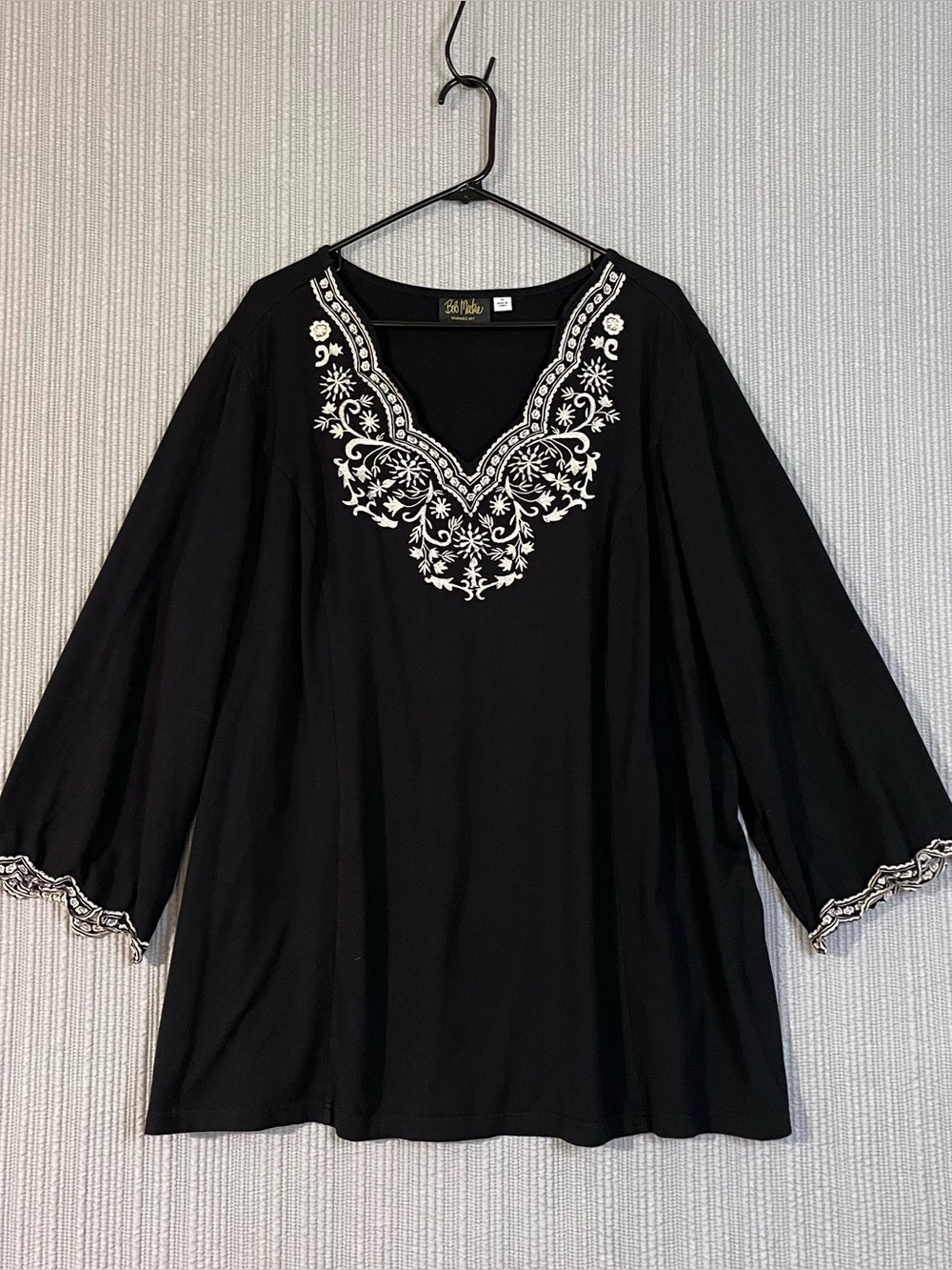 Bob Mackie Wearable Art Black Embroidered Tunic Top Bohemian Style Women plus 3X